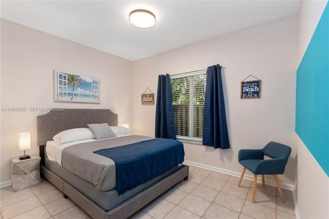 1633 Tyler Street, Hollywood, FL 33020