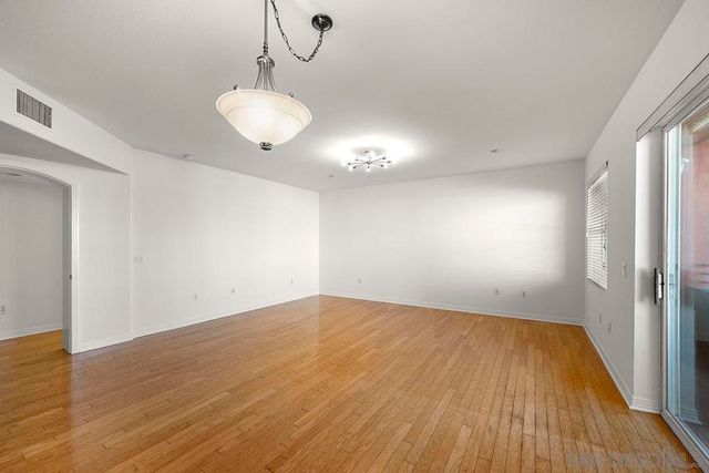 1501 India Street 508, San Diego, CA 92101