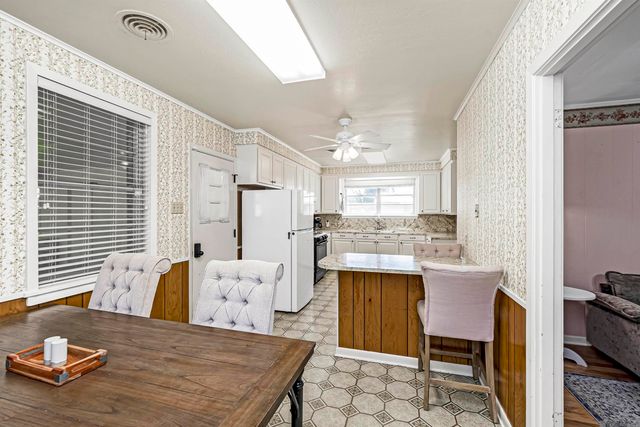702 Claiborne St, New Roads, LA 70760