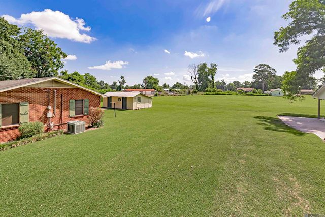 702 Claiborne St, New Roads, LA 70760