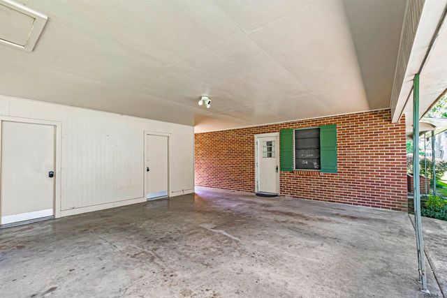 702 Claiborne St, New Roads, LA 70760