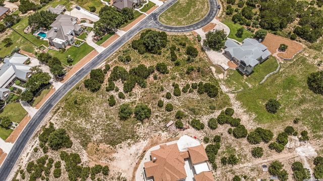 256 San Salvadore, Canyon Lake, TX 78133