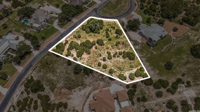 256 San Salvadore, Canyon Lake, TX 78133
