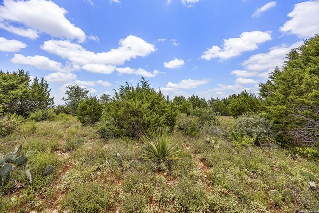 256 San Salvadore, Canyon Lake, TX 78133