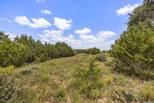 256 San Salvadore, Canyon Lake, TX 78133