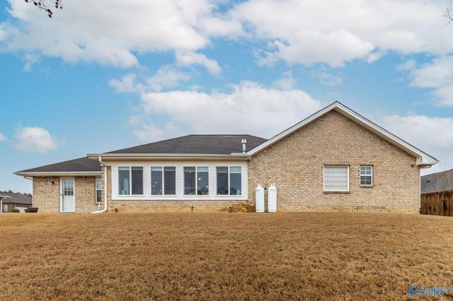 519 Summer Cove Circle, Madison, AL 35757