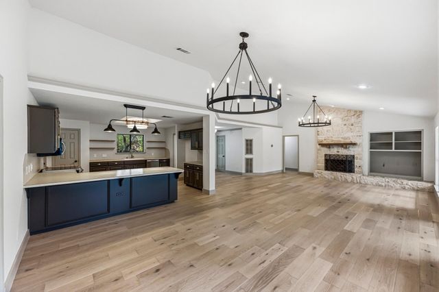 918A Electra, Austin, TX 78734