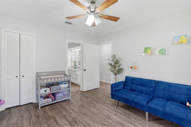 412 E Northgate Drive, Irving, TX 75062