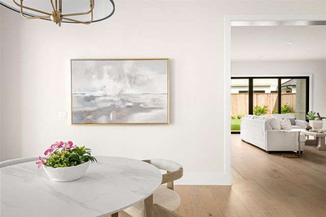 1526 Wakefield Drive, Houston, TX 77018