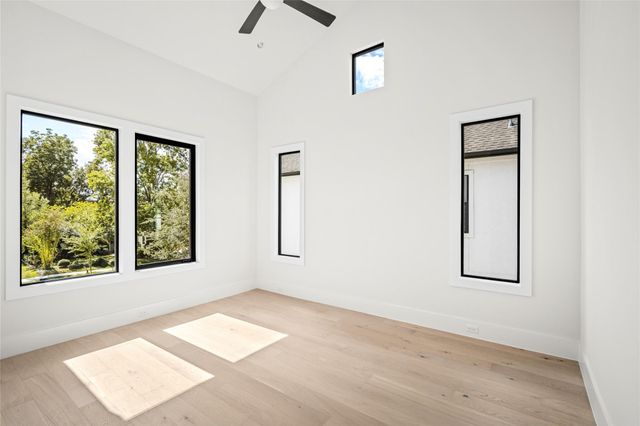 1526 Wakefield Drive, Houston, TX 77018