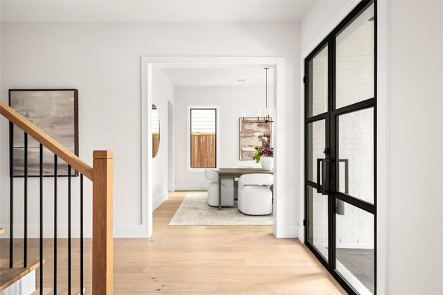 1526 Wakefield Drive, Houston, TX 77018