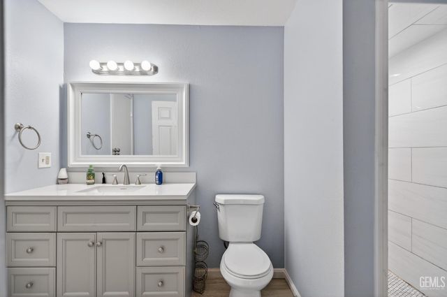 11409 Lariat Court, Bakersfield, CA 93312