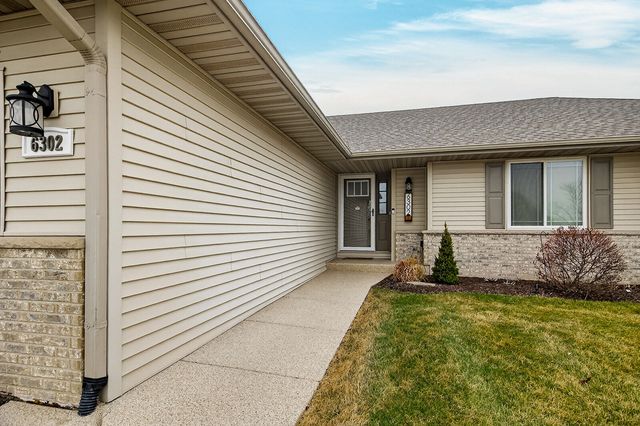 6302 Winchester Drive, Rockford, IL 61109
