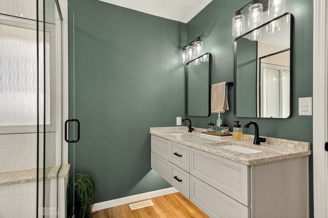 6302 Winchester Drive, Rockford, IL 61109