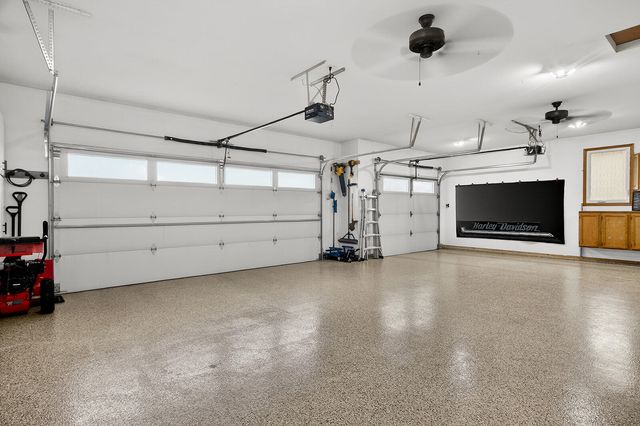 6302 Winchester Drive, Rockford, IL 61109