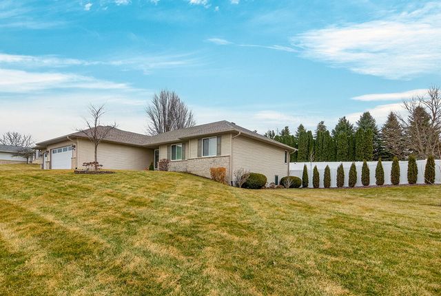 6302 Winchester Drive, Rockford, IL 61109