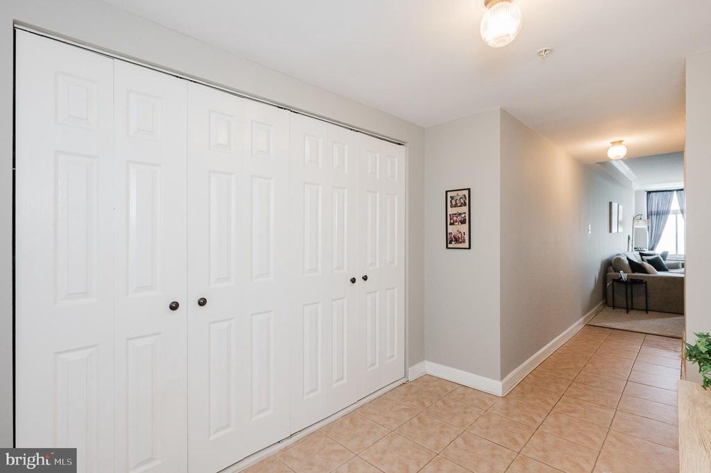 Image 12 of property listing at 28 ALLEGHENY AVE #1512, Towson, MD 21204