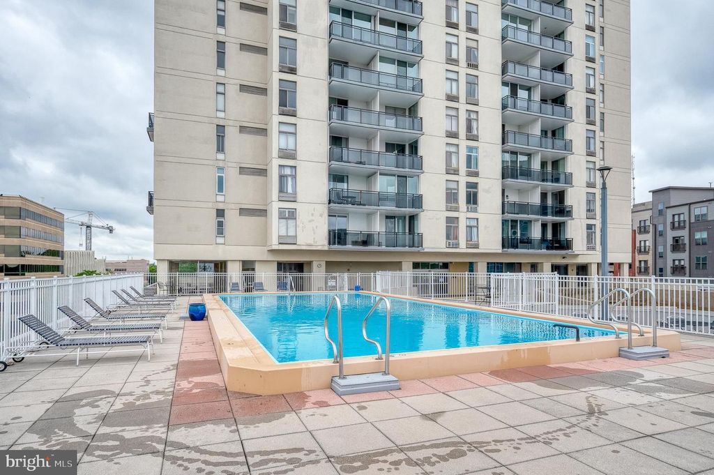 Image 57 of property listing at 28 ALLEGHENY AVE #1512, Towson, MD 21204