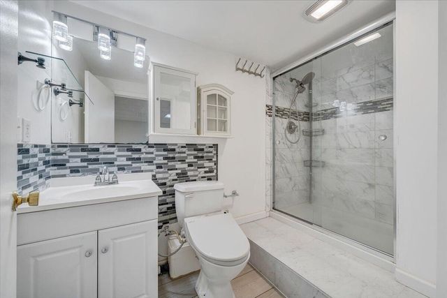 106 Hurst AVE, Roanoke, VA 24012