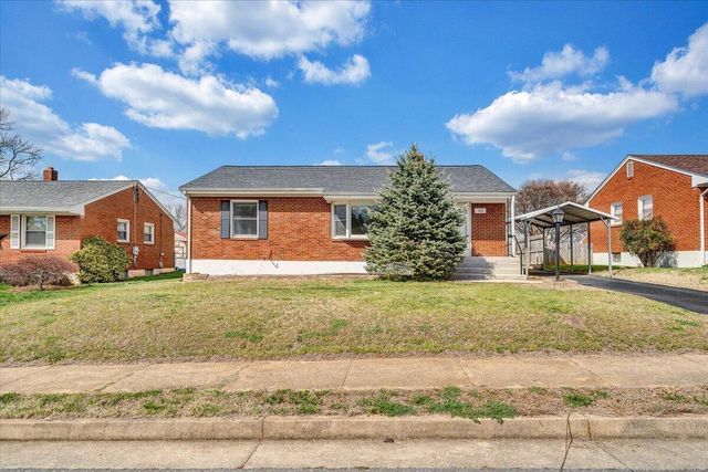 106 Hurst AVE, Roanoke, VA 24012