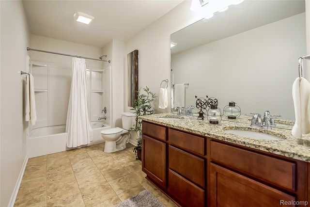 58939 Winnowing Circle S, South Lyon, MI 48178