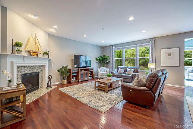 58939 Winnowing Circle S, South Lyon, MI 48178