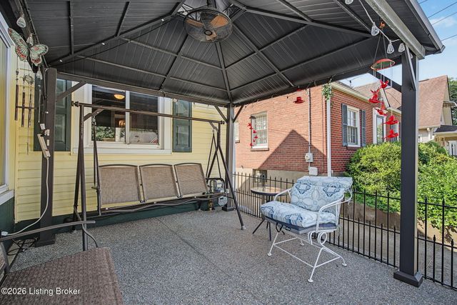 1616 Russell Ave, Louisville, KY 40213