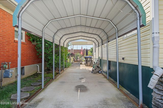 1616 Russell Ave, Louisville, KY 40213