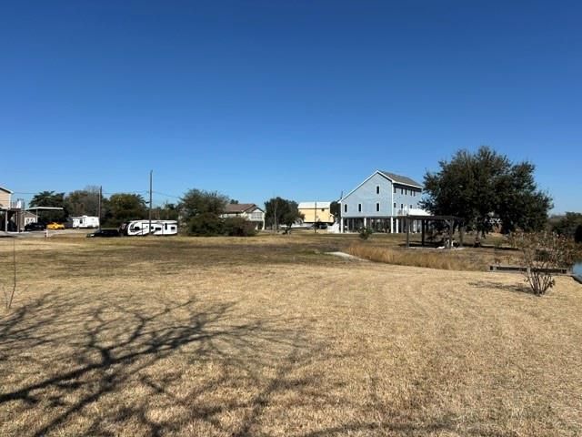 222 Rueorleans Street, Baytown, TX 77520