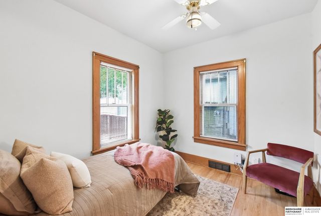 2338 N 66th Street, Omaha, NE 68104
