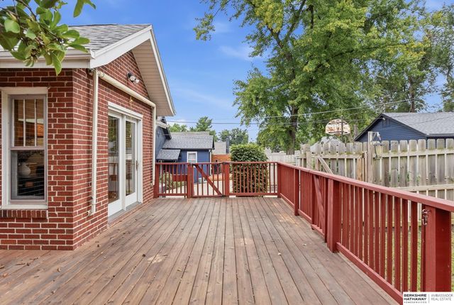 2338 N 66th Street, Omaha, NE 68104