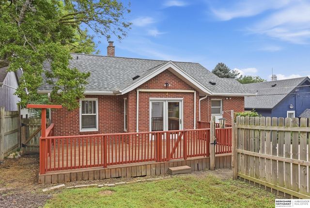 2338 N 66th Street, Omaha, NE 68104