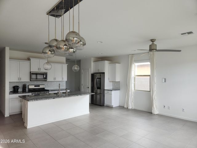 4208 S 68TH Drive, Phoenix, AZ 85043