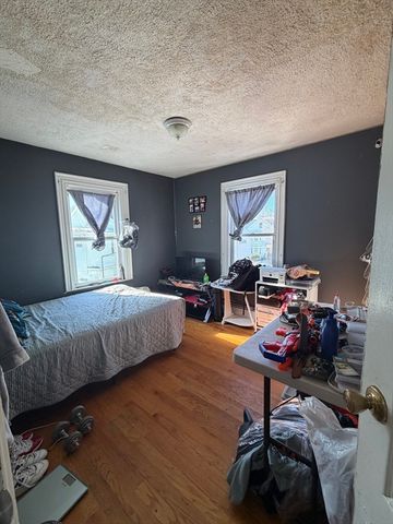 30A Summer, Somerville, MA 02143