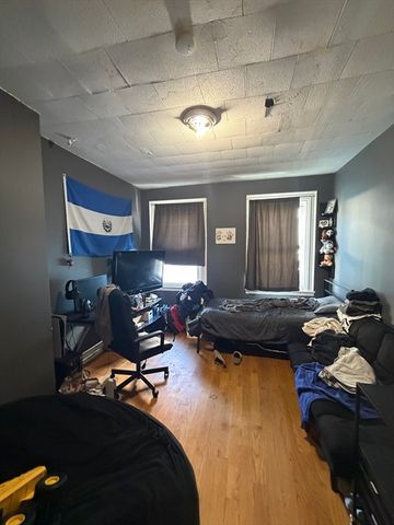 30A Summer, Somerville, MA 02143