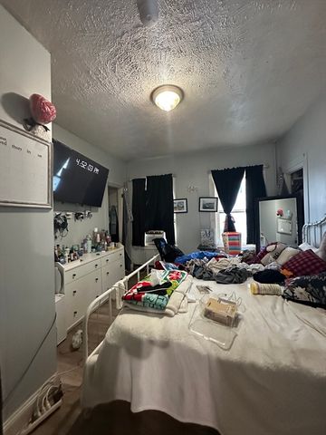 30A Summer, Somerville, MA 02143