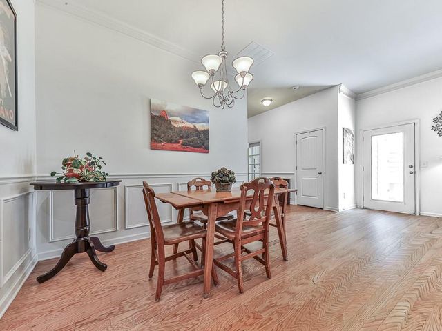 155 Abbey Circle, Woodstock, GA 30188