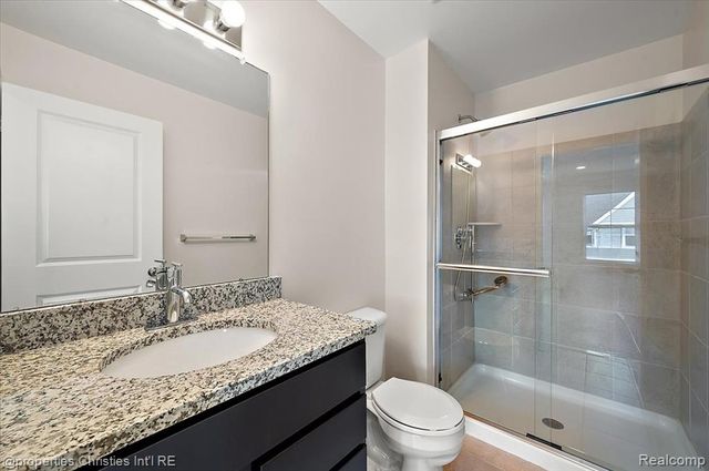 4953 Treeside Lane, Troy, MI 48098