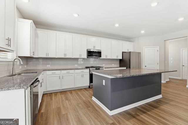 30 Braemore Lane, Newnan, GA 30263