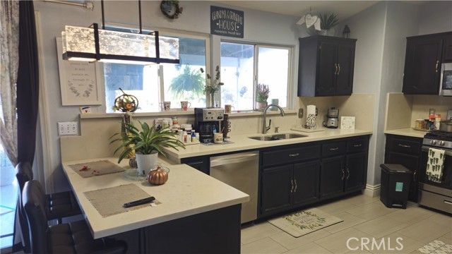 15274 Rodeo St, Hesperia, CA 92345