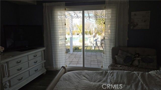 15274 Rodeo St, Hesperia, CA 92345