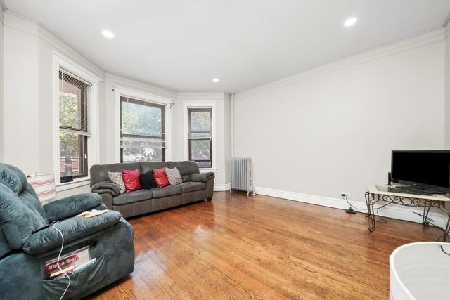 7608 S Peoria Street, Chicago, IL 60620