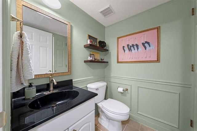 12 Queen Victoria Place NE, Atlanta, GA 30342