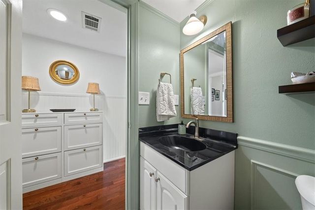 12 Queen Victoria Place NE, Atlanta, GA 30342