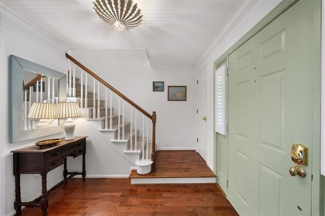 12 Queen Victoria Place NE, Atlanta, GA 30342