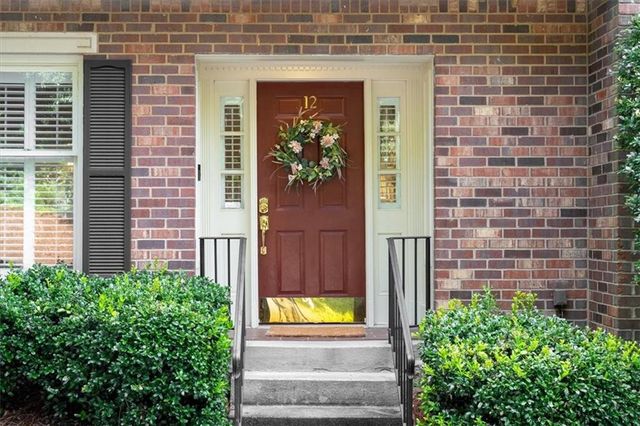 12 Queen Victoria Place NE, Atlanta, GA 30342