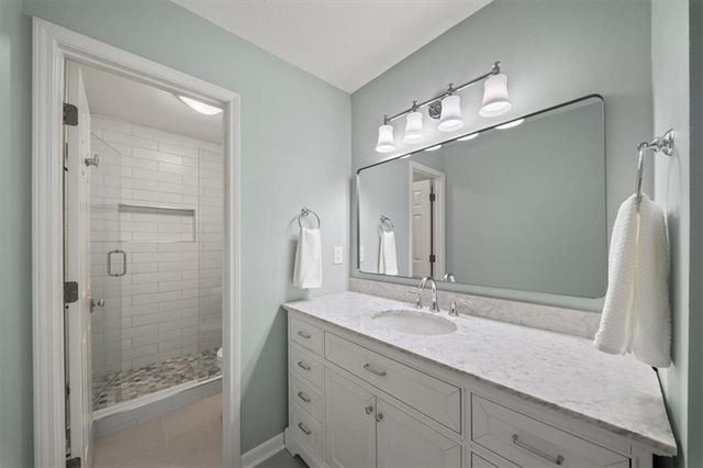 12 Queen Victoria Place NE, Atlanta, GA 30342