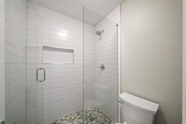 12 Queen Victoria Place NE, Atlanta, GA 30342