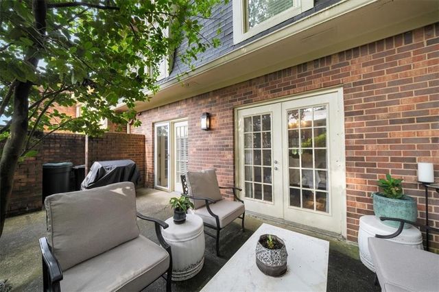 12 Queen Victoria Place NE, Atlanta, GA 30342