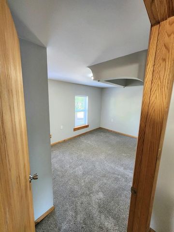 330 7th Street, Baraboo, WI 53913